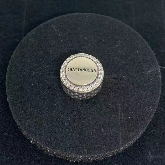 Pandora CHATTANOOGA Bead Charm - Picture 3 of 3
